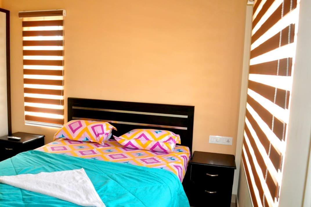 Appartement Baithul Kareem à Kochi Extérieur photo